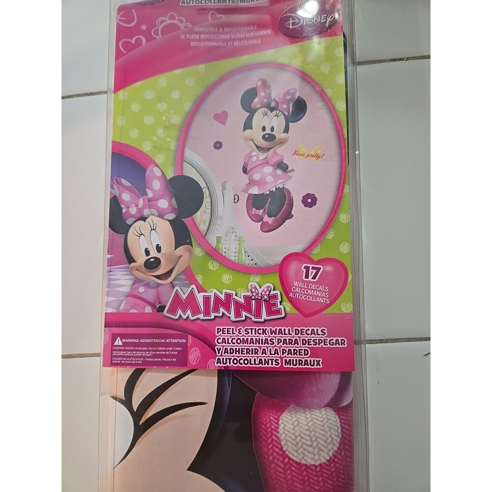 RoomMates RMK2008GM Minnie Bow-Tique Peel and Stick Giant Wall Decal - Picture 2 of 6
